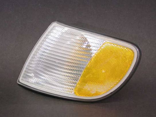 Audi Turnsignal Light Lens - Driver Side 4A0953049E - Hella H93833011